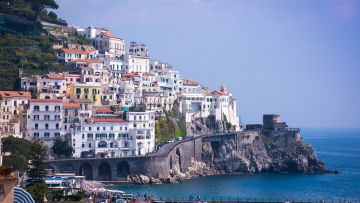 POMPEII AMALFI FULL  DAY (8 HOURS) BY CAR 1/3 PAX