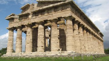 SALERNO & PAESTUM  DAY (8 HOURS) BY MINIVAN 4/8 PAX